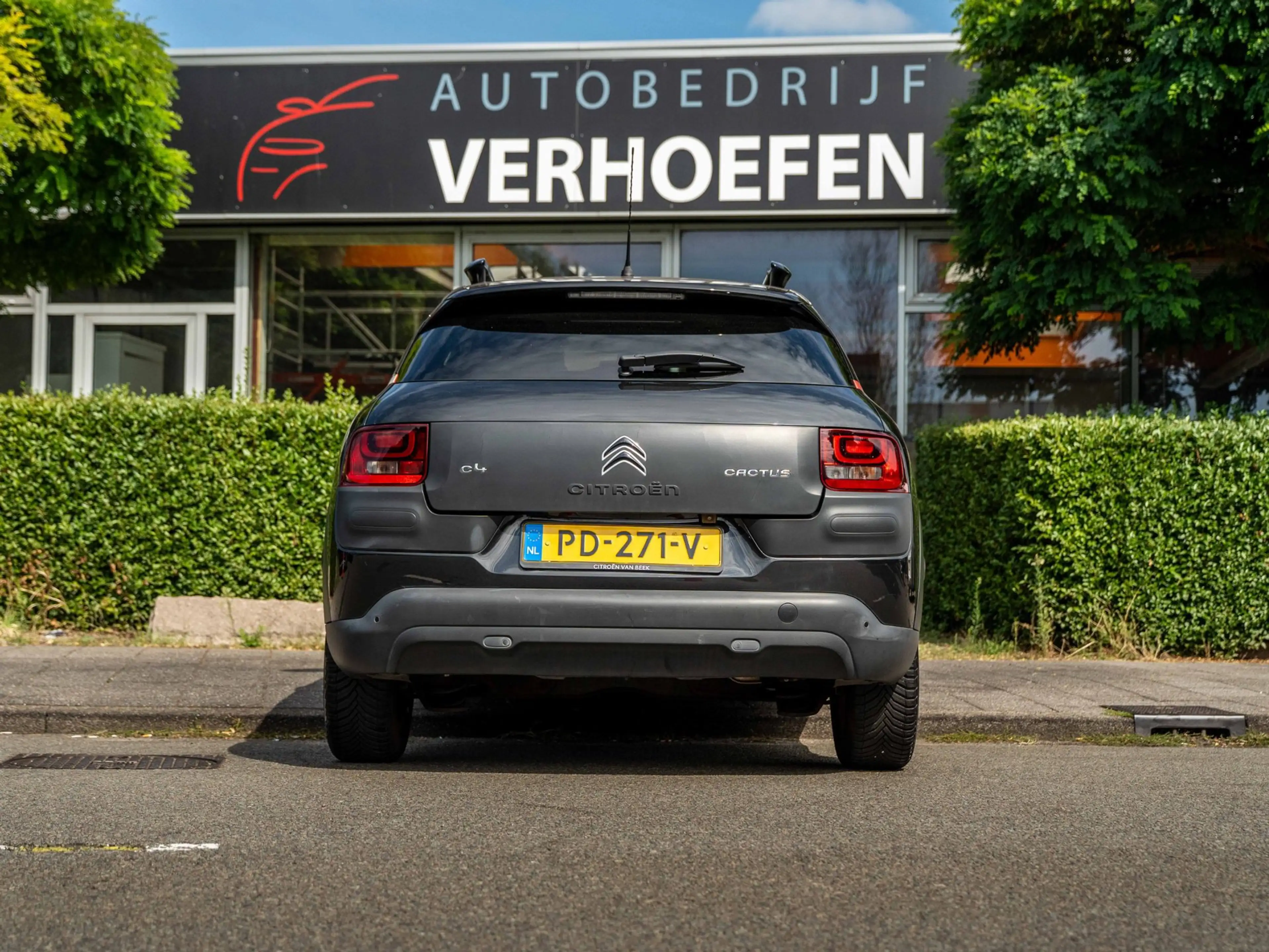 Citroen C4 Cactus 1.2 - AUTOMAAT - PARKEER CAMERA - NIEUWE DISTRIEM — photo 8