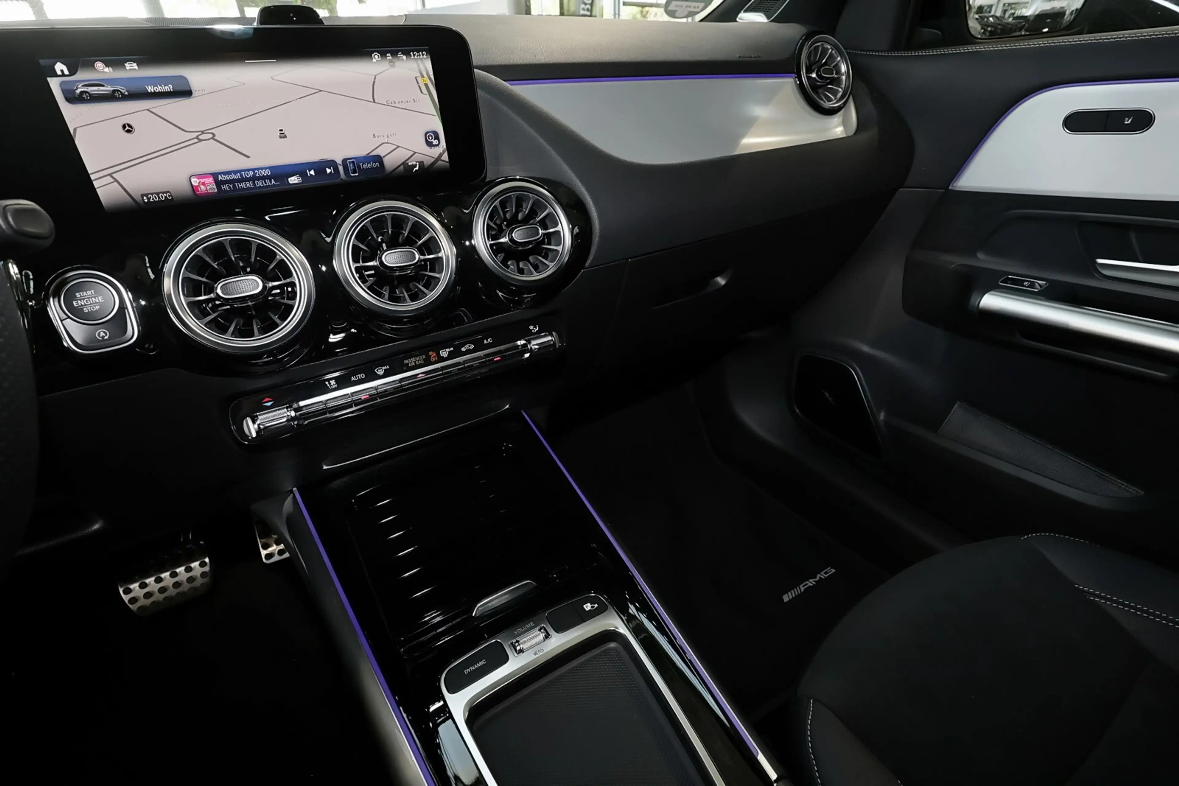 Mercedes-Benz GLA 220 4M AMG MBUX+RüKam+M-LED+Pano+AHK+Night — photo 10