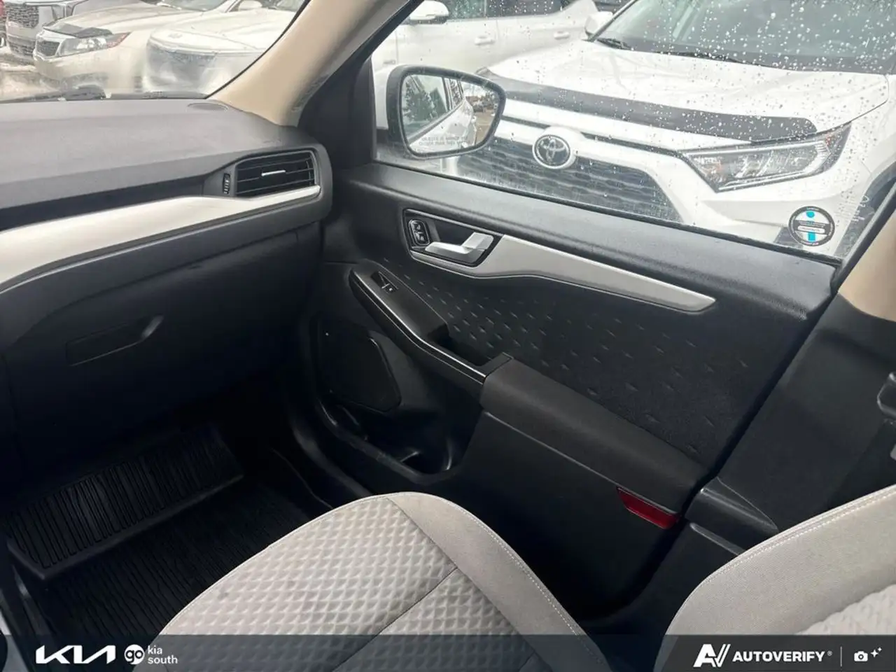 Ford Escape снимка Ford Escape