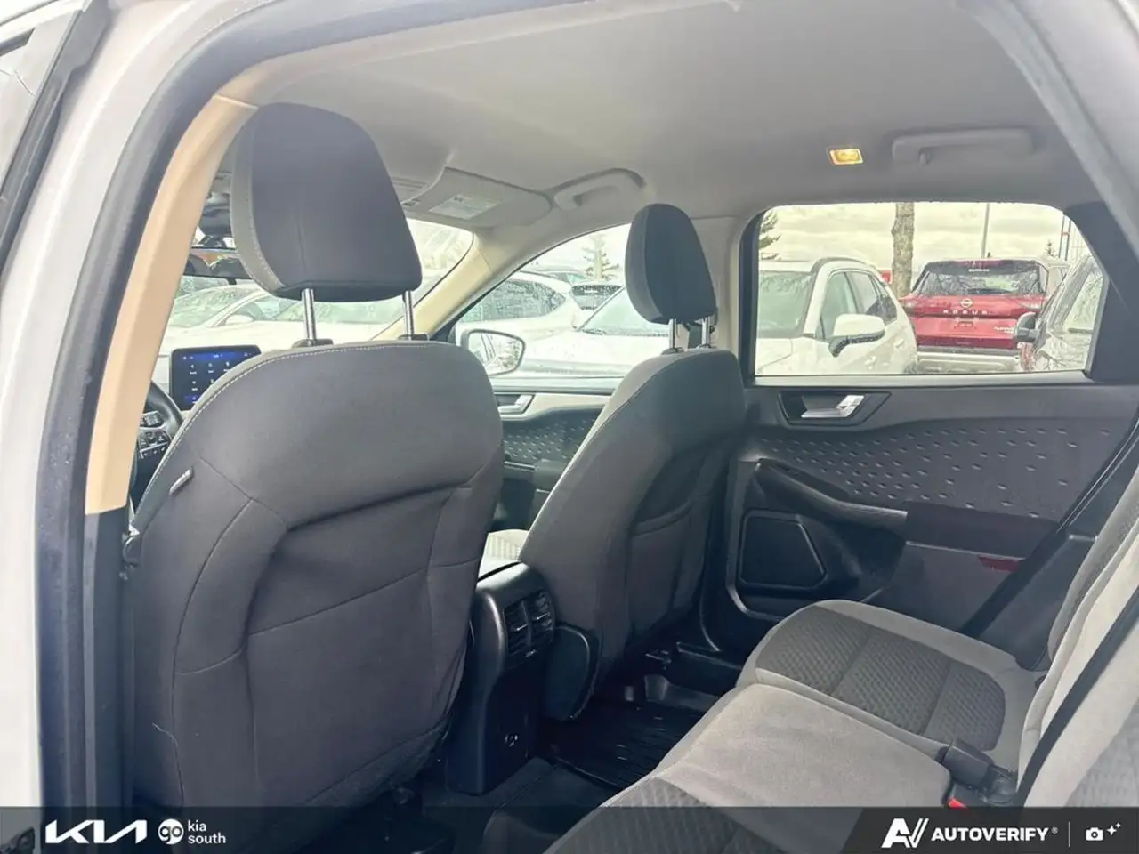 Ford Escape снимка Ford Escape