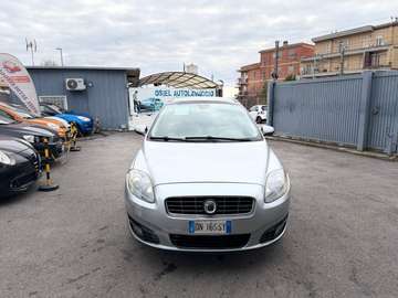 Croma II 2007 2.4 mjt 20v Must 200cv auto