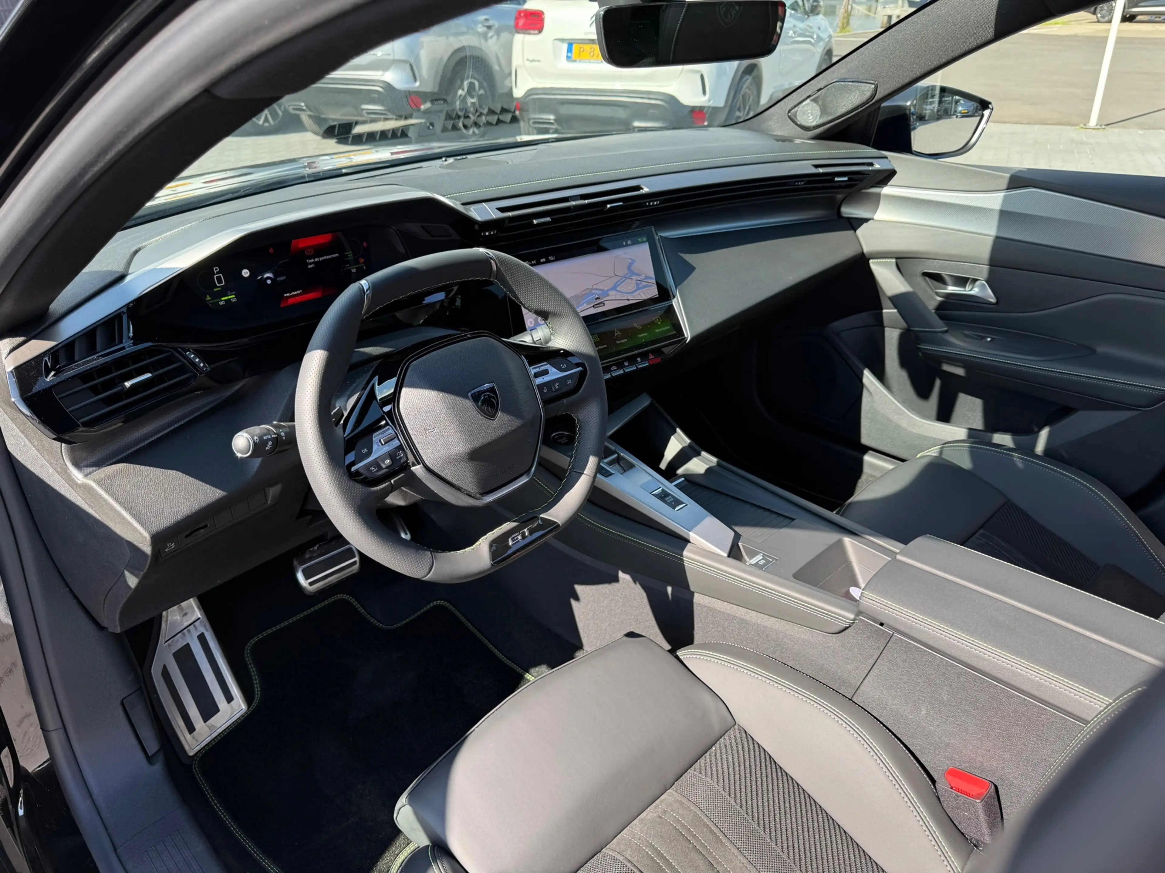 Peugeot 408 NEW 408 1.2 GT Exclusive Hybrid 145 AUT SCHUIFDAK — photo 3