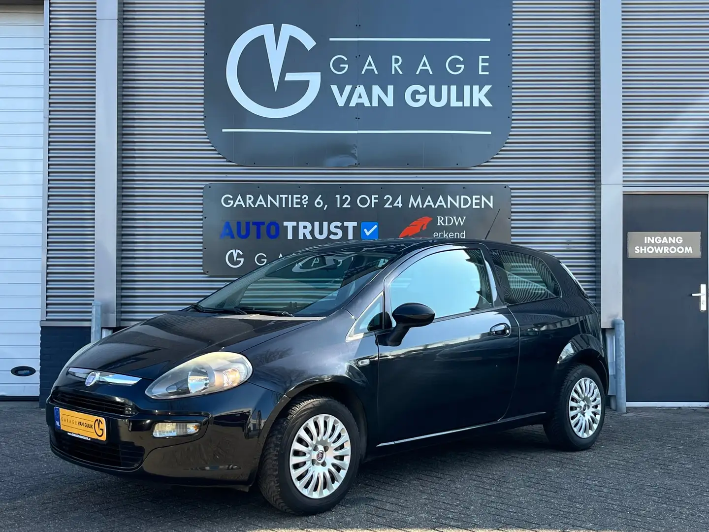 Fiat Punto Evo 1.2 69PK Airco,Blue&Me,Stuurb.,Isofix,CityDrive,Au Nero - 1