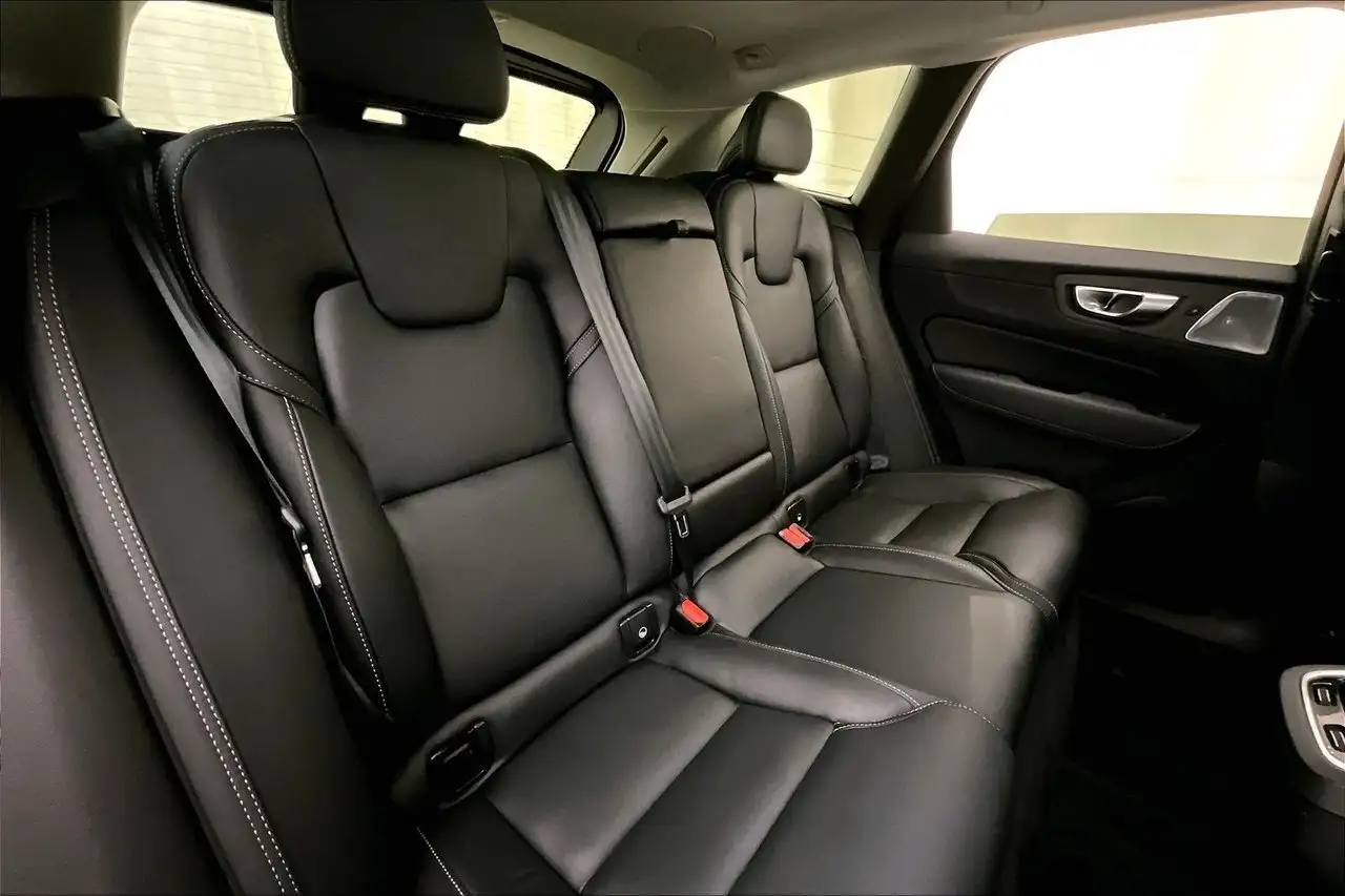 Volvo XC60 снимка Volvo XC60