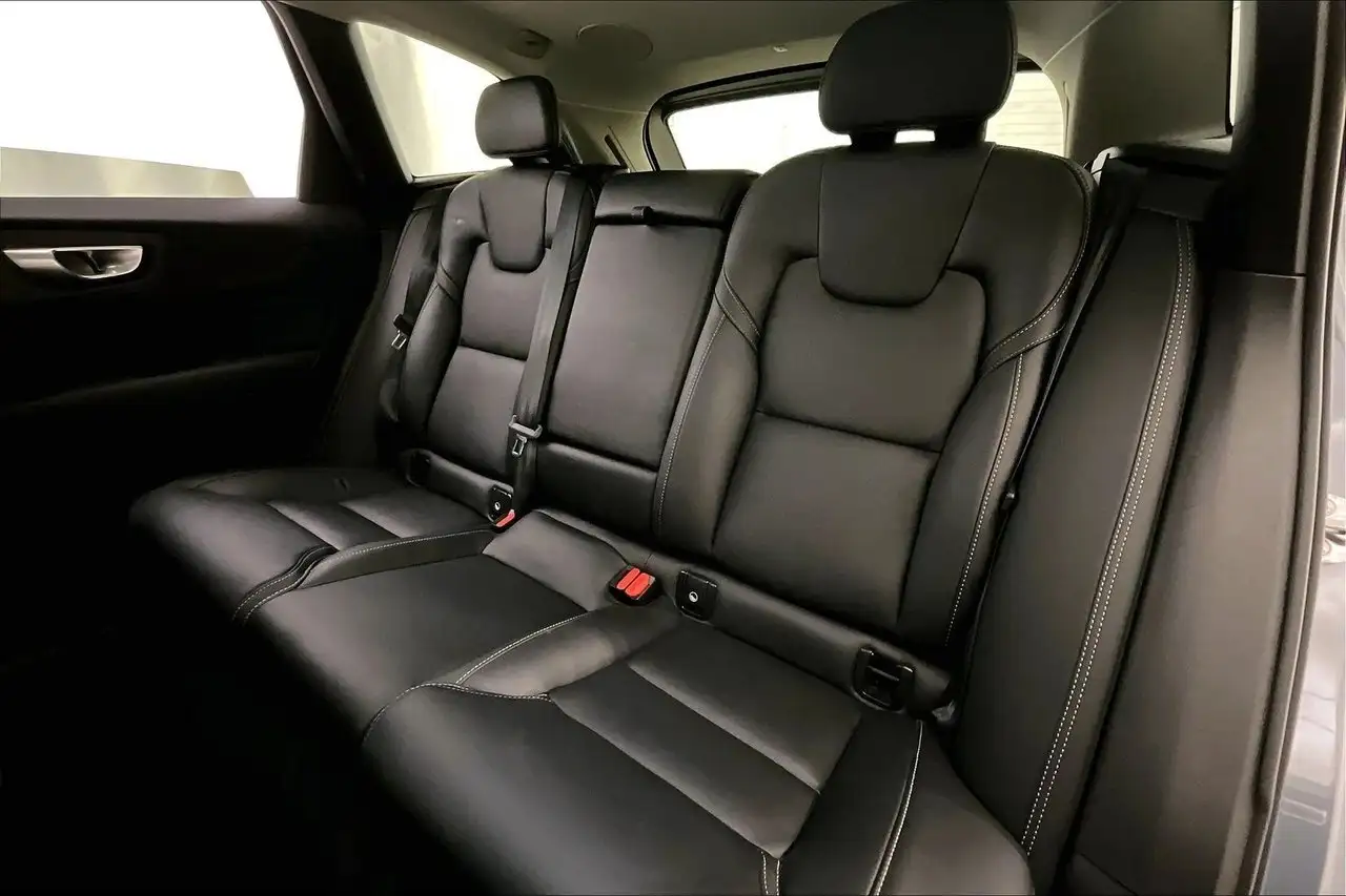 Volvo XC60 снимка Volvo XC60