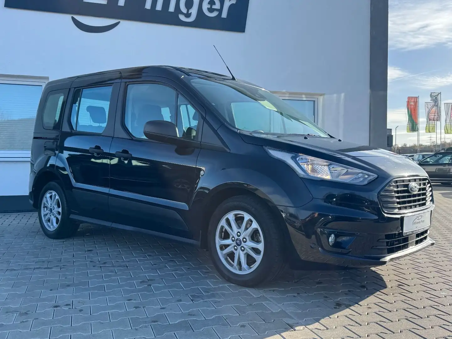 Ford Tourneo Connect Trend Noir - 2