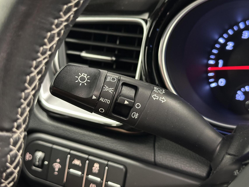 Kia ProCeed / pro_cee'd 1.5 T-GDI GT-Line PANO CAMERA CRUISE CARPLAY NAVI — photo 14