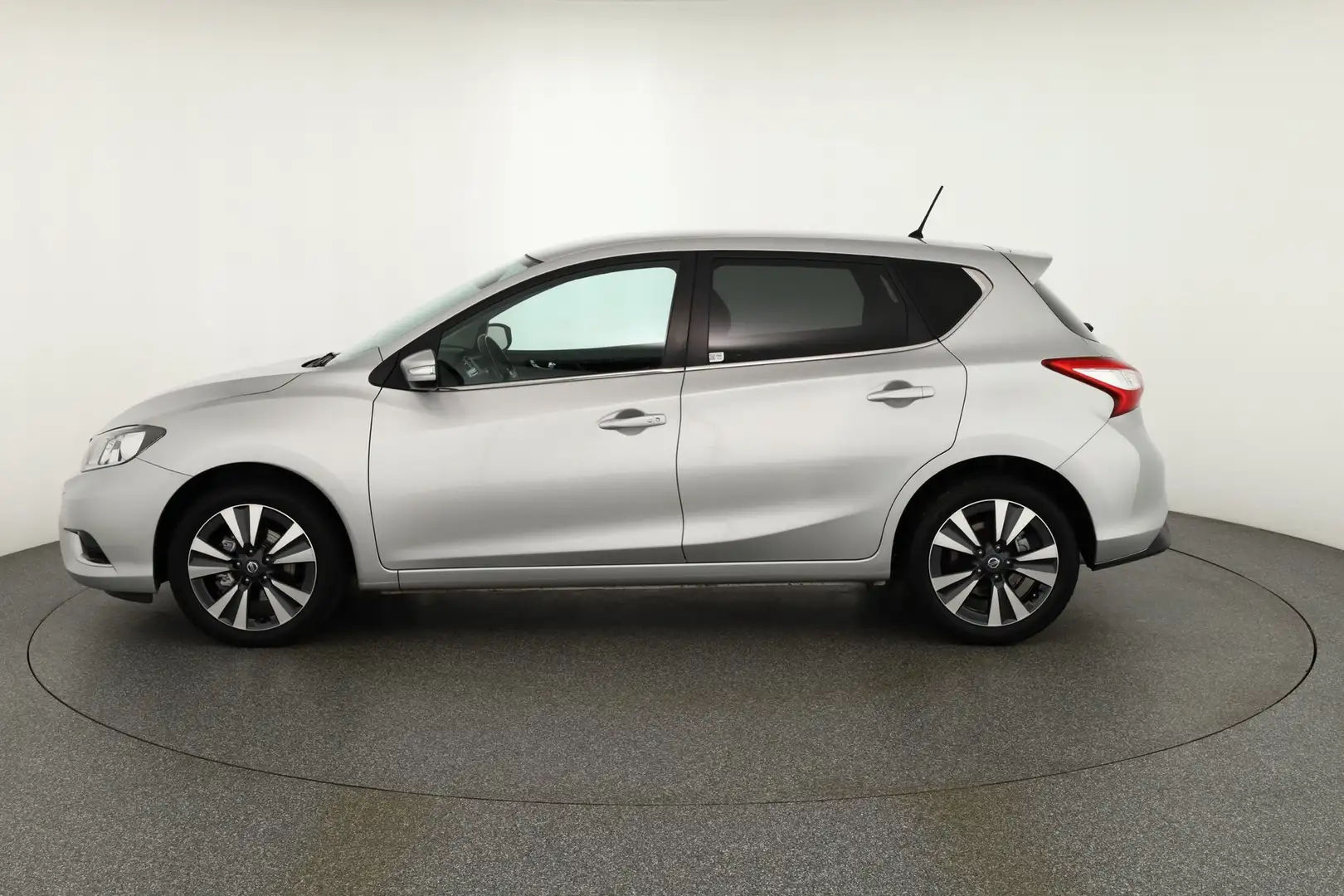 Nissan Pulsar 1.2 N-Connecta Navi Sitzheizung Tempomat Silber - 2