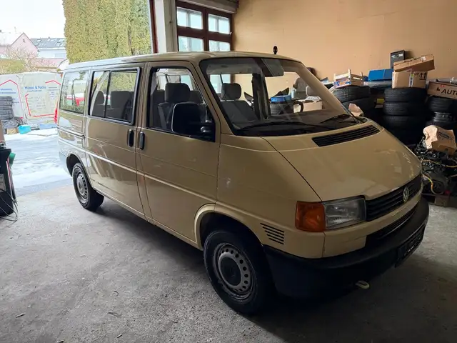Volkswagen T4 Kombi T4 Transporter Kombi 8Sitzer AHK