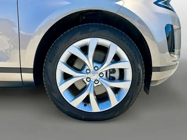 Land Rover Range Rover Evoque view 9