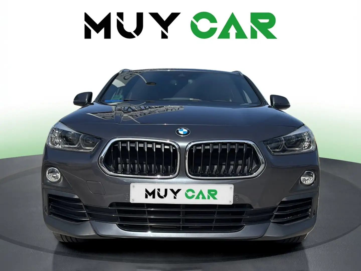BMW X2 sDrive 18i Gris - 2