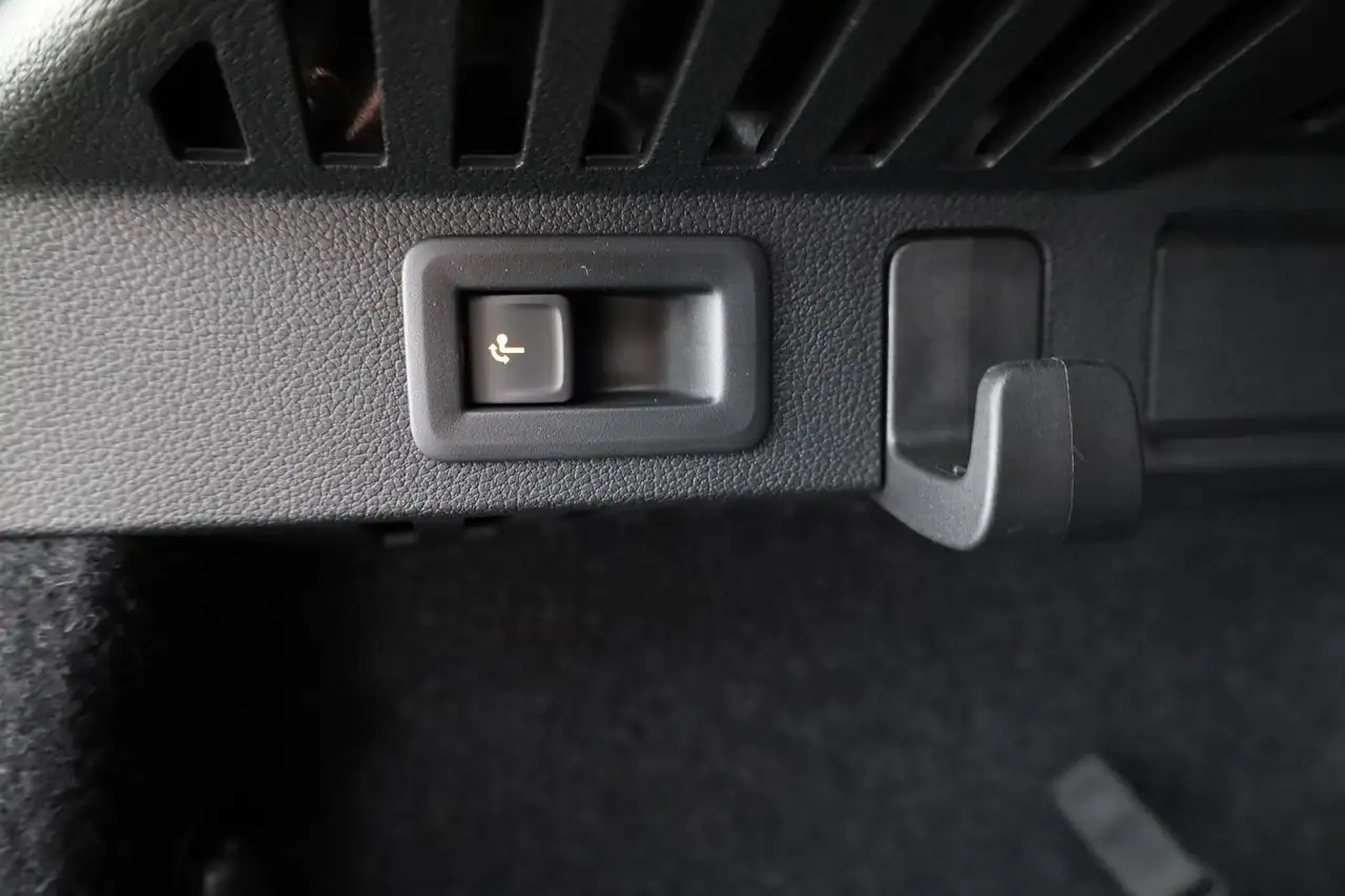 Skoda Kamiq Selection 1.5 TSI DSG Selection, AHK, LED, Kame..., миниатюра 13