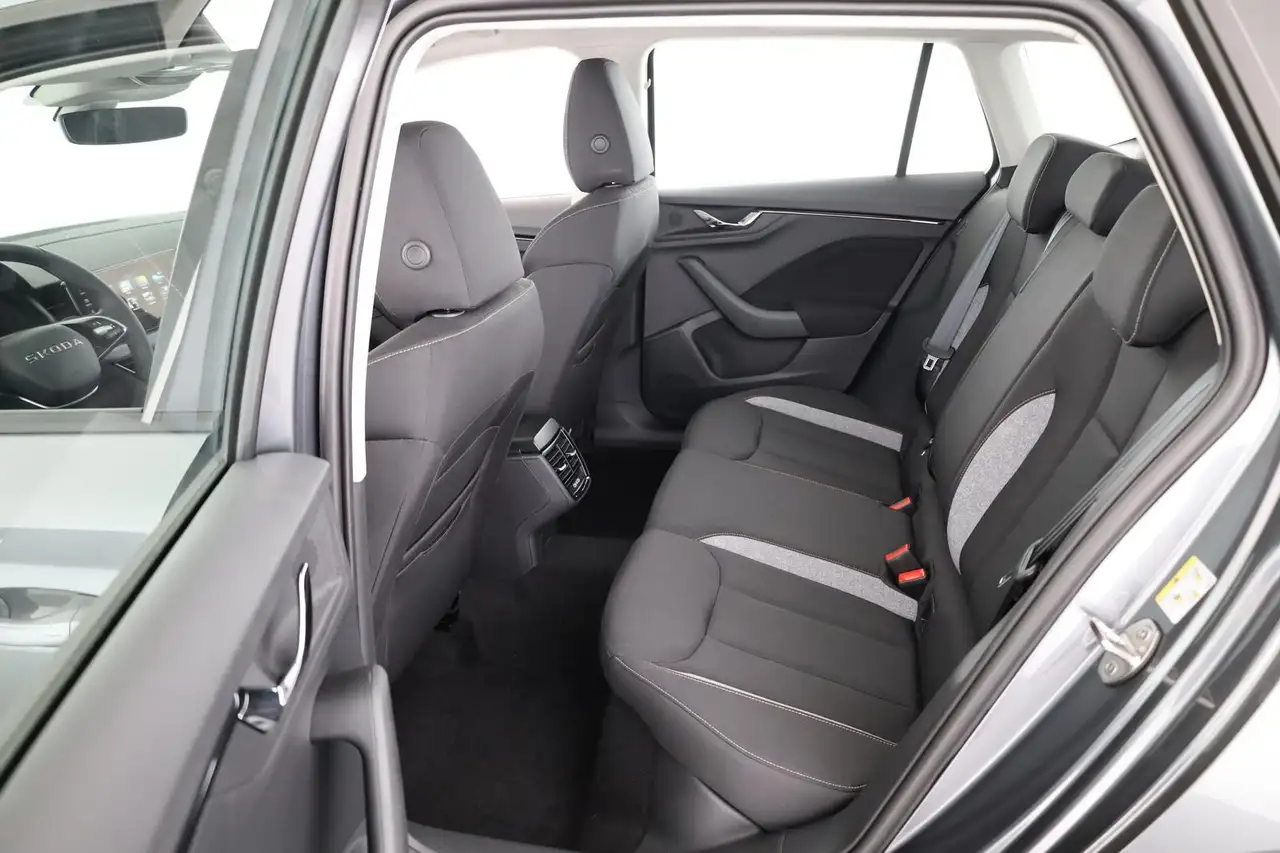 Skoda Kamiq Selection 1.5 TSI DSG Selection, AHK, LED, Kame..., миниатюра 11