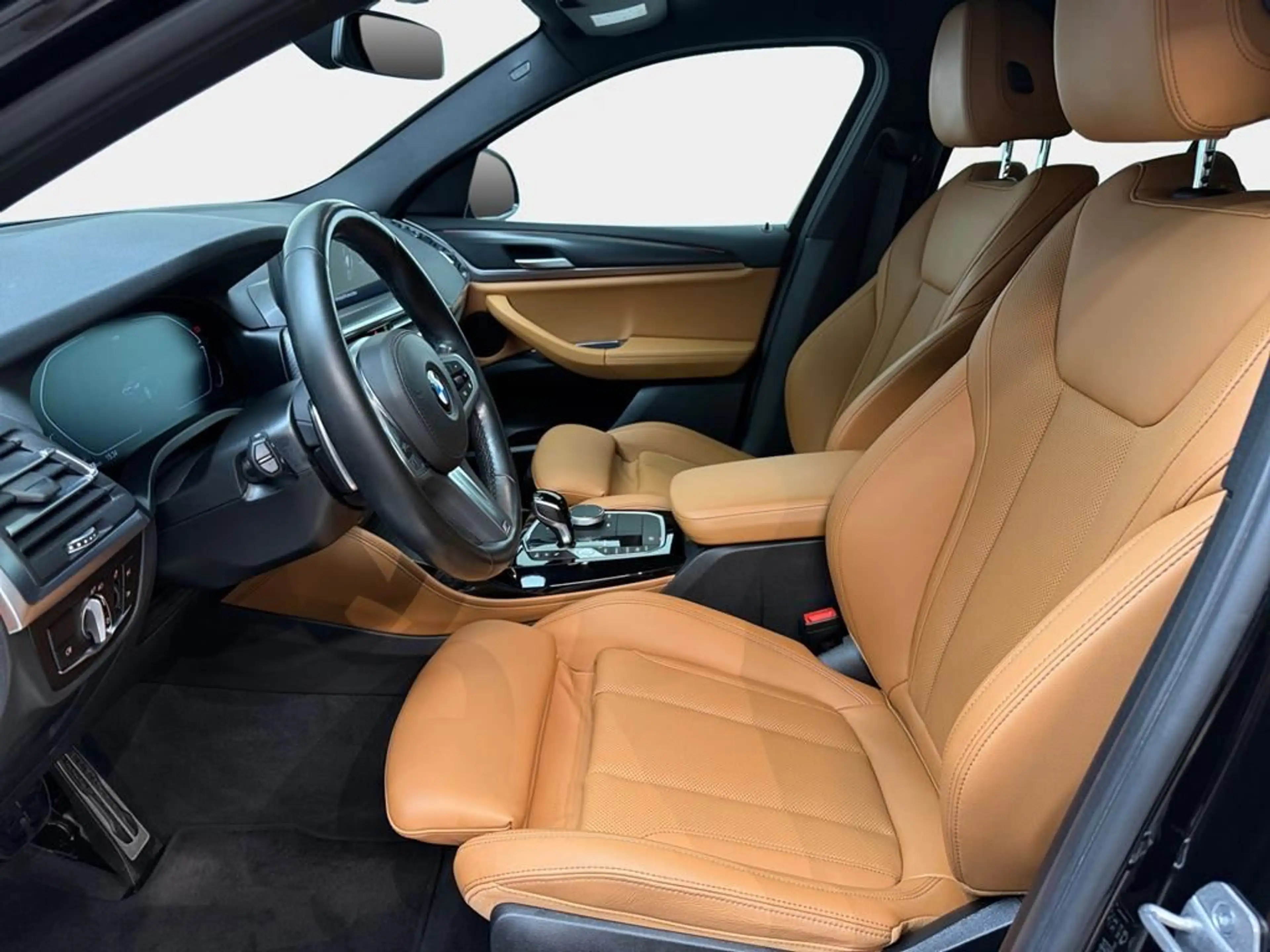 BMW X4 M Sport — photo 9