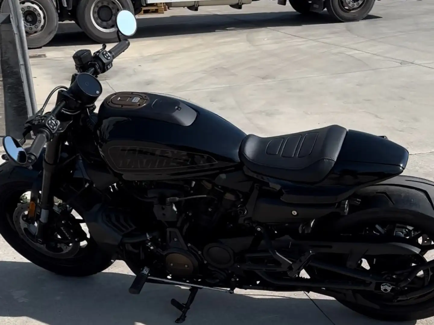 Harley-Davidson Sportster s Negru - 2