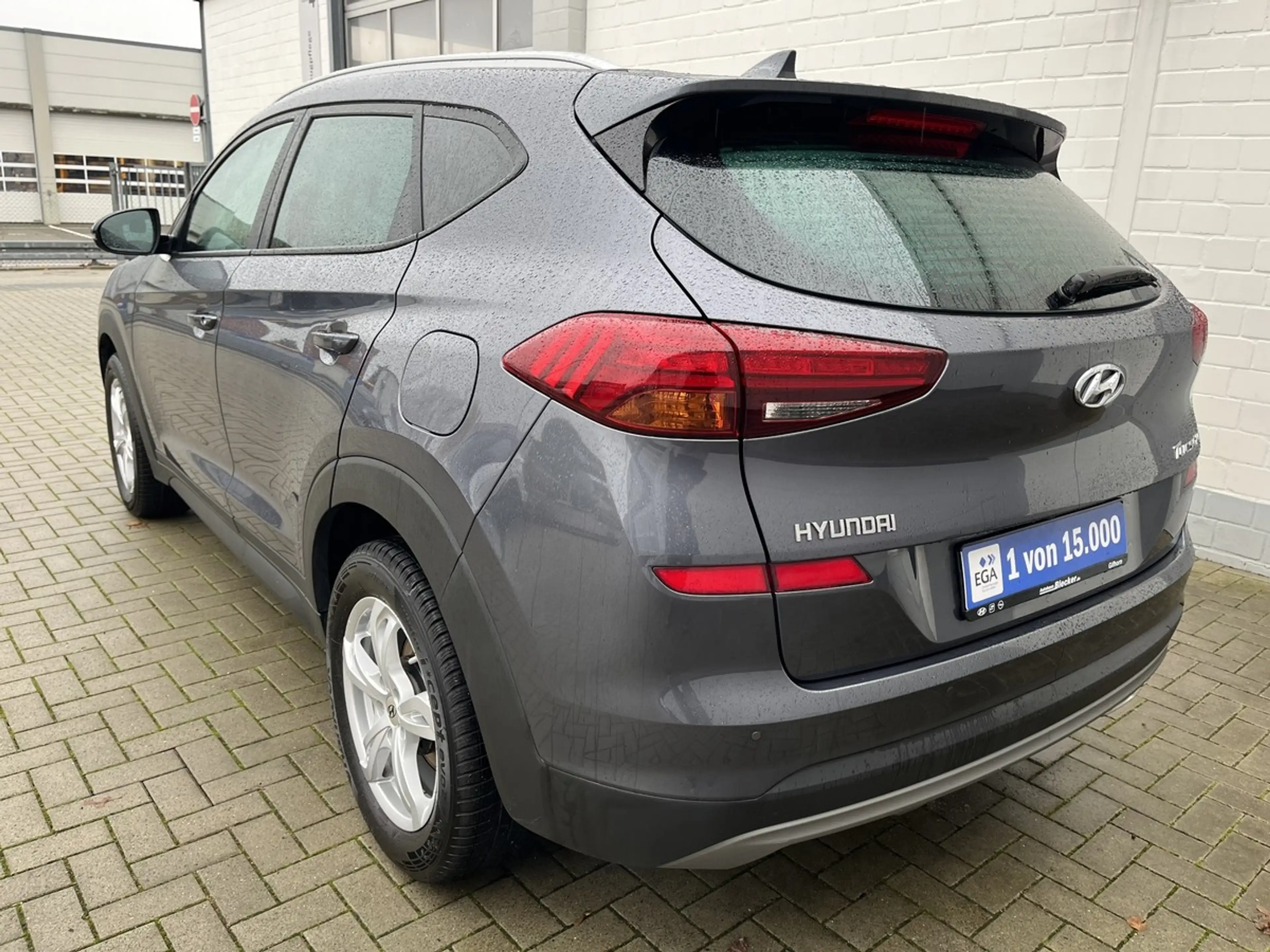 Hyundai TUCSON 1.6 TREND AUTOM*KLIMA*SHZG*NAVI*BTH*ALU*PDC*R-CAM — photo 5