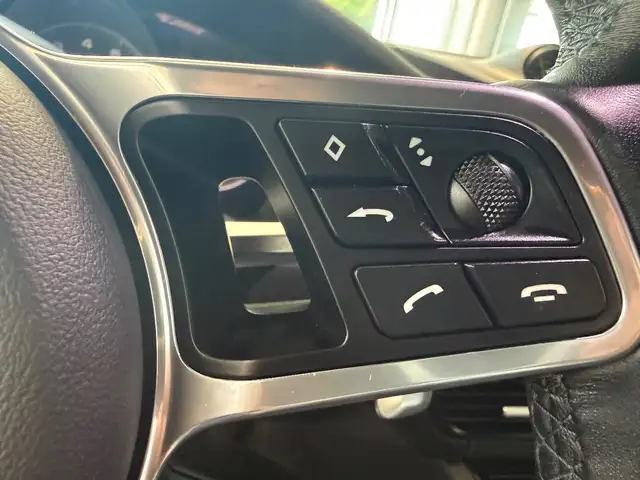 Porsche Cayenne view 15