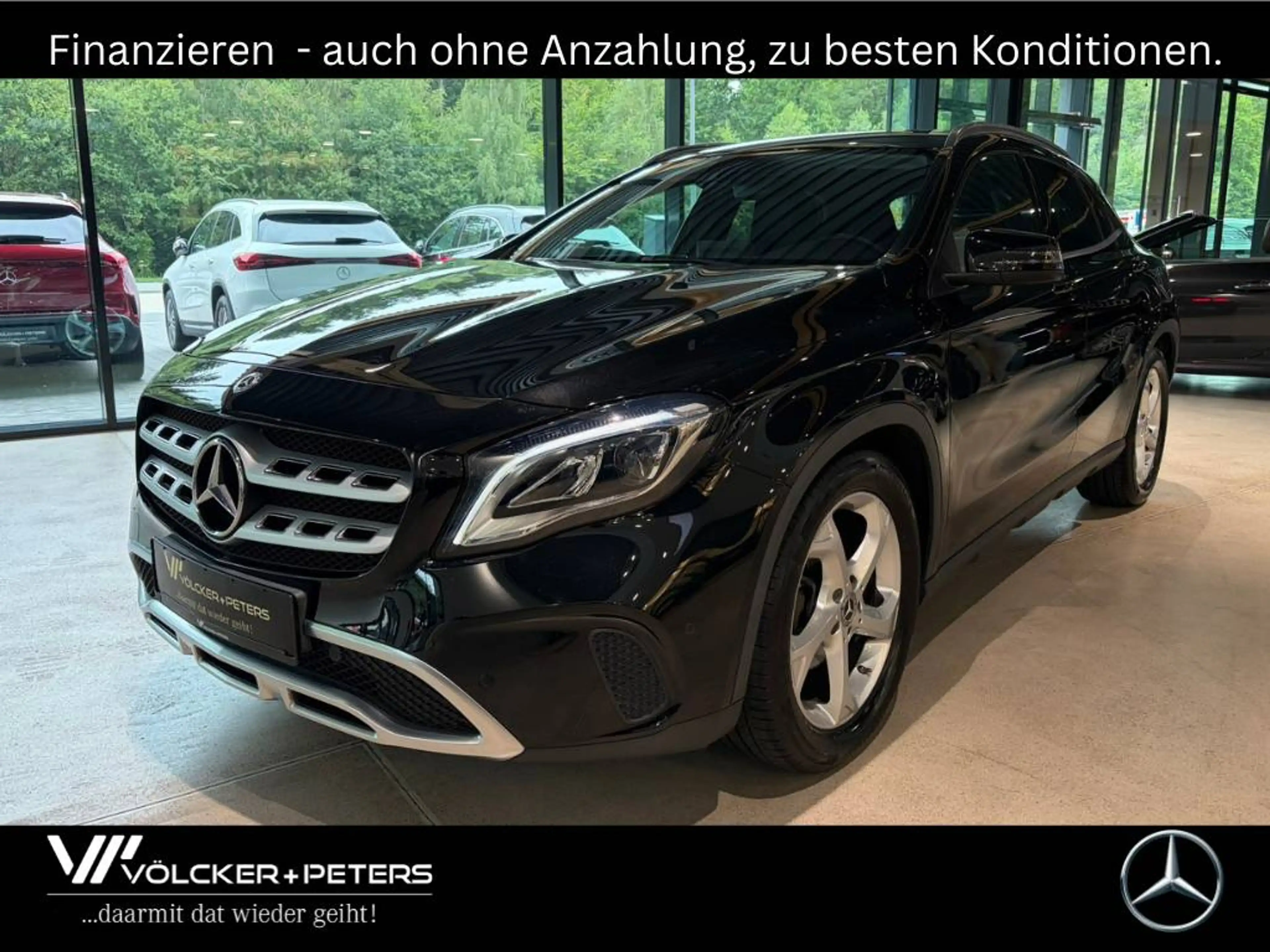 Mercedes-Benz GLA 180 GLA 180 /KAMERA/AUTOMATIK/NAVI/LED/URBAN/8-FACH