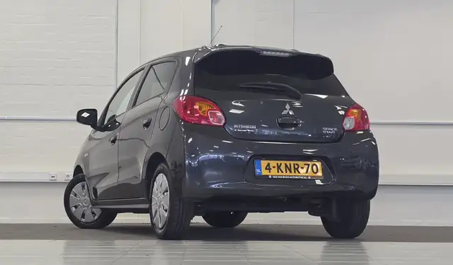 Mitsubishi Space Star view 6