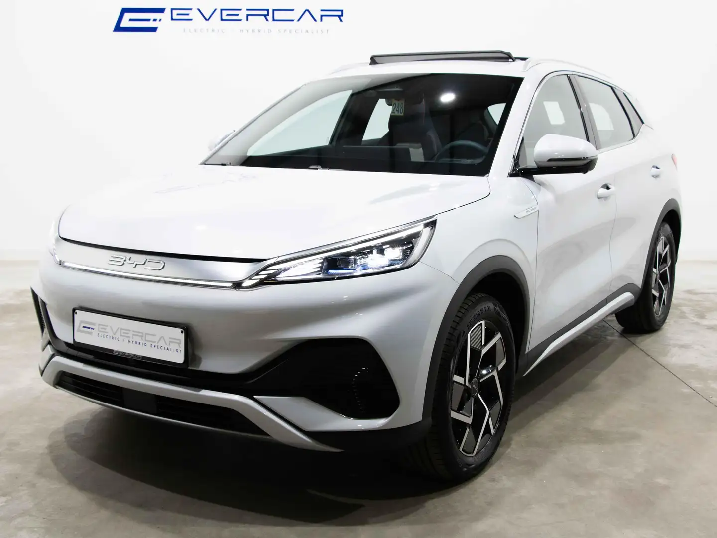 BYD Atto 3 62 kWh Comfort ***HEATED SEATS*CARPLAY*PANO*** Blanco - 1