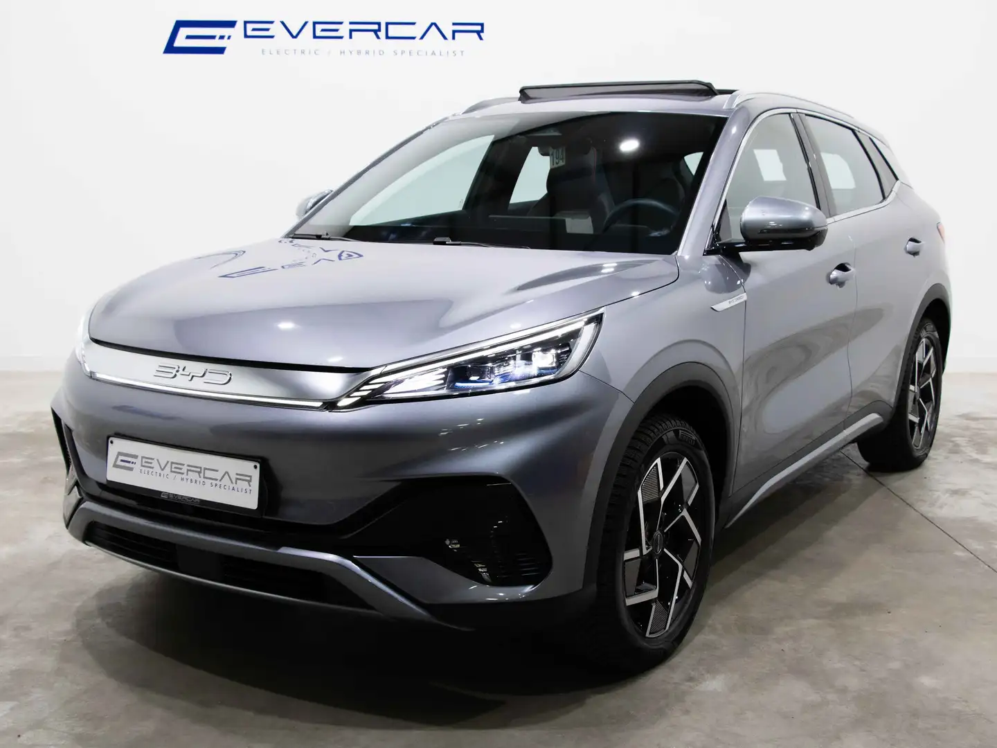 BYD Atto 3 62 kWh Comfort ***HEATED SEATS*CARPLAY*PANO*** Gris - 1
