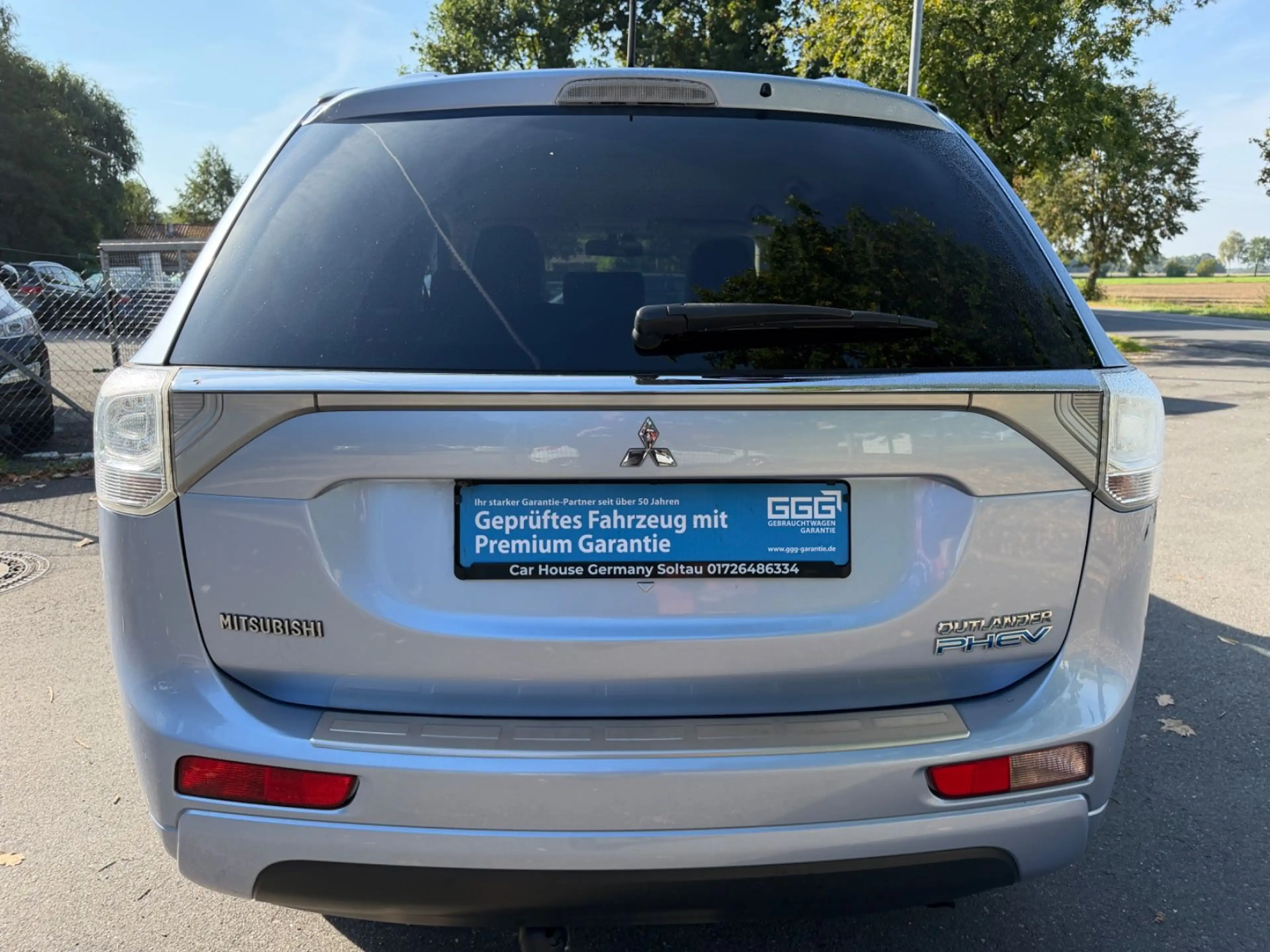 Mitsubishi Outlander PHEV Plus 4WD*SCHECKHEFT*TOP* — photo 6