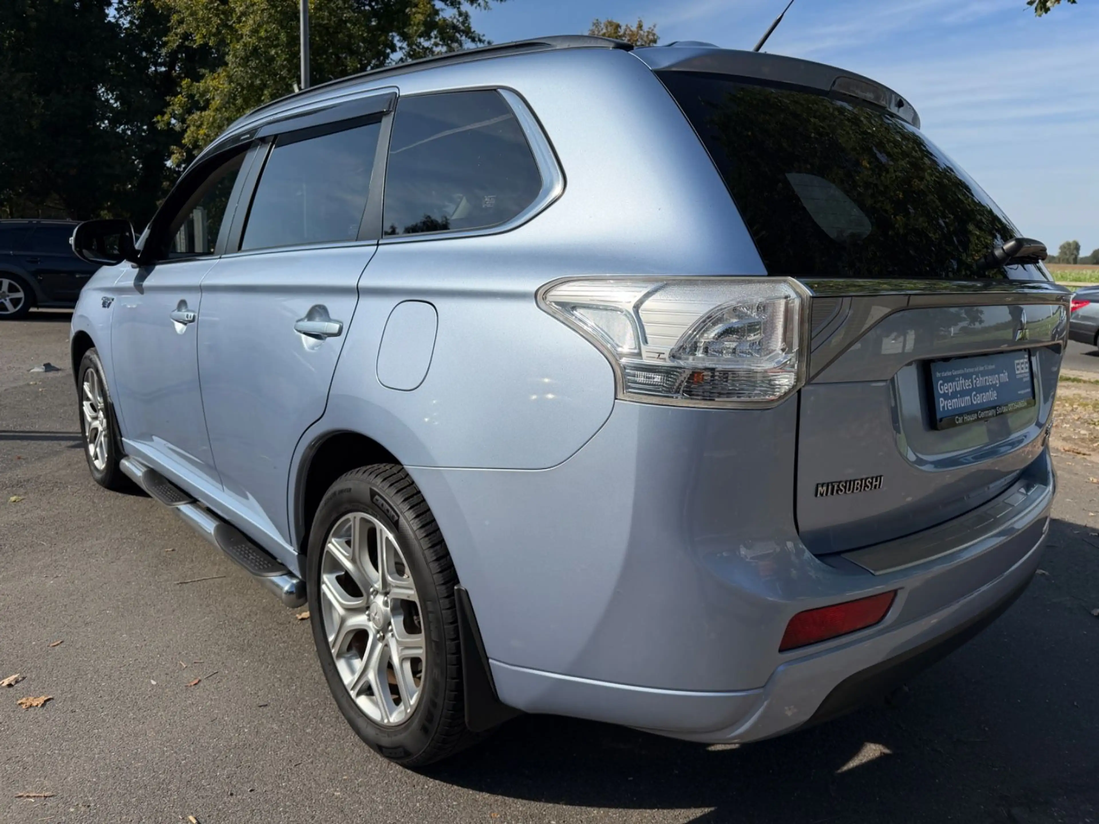 Mitsubishi Outlander PHEV Plus 4WD*SCHECKHEFT*TOP* — photo 5