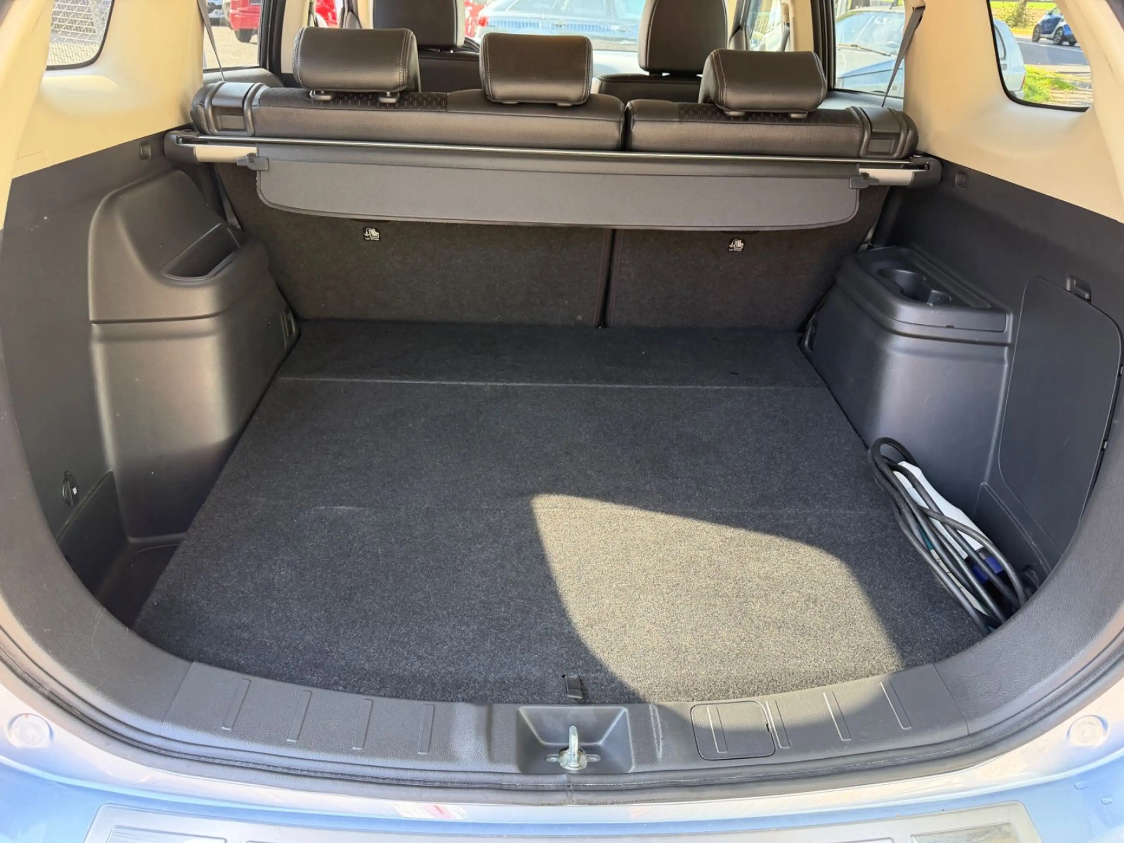 Mitsubishi Outlander PHEV Plus 4WD*SCHECKHEFT*TOP* — photo 9