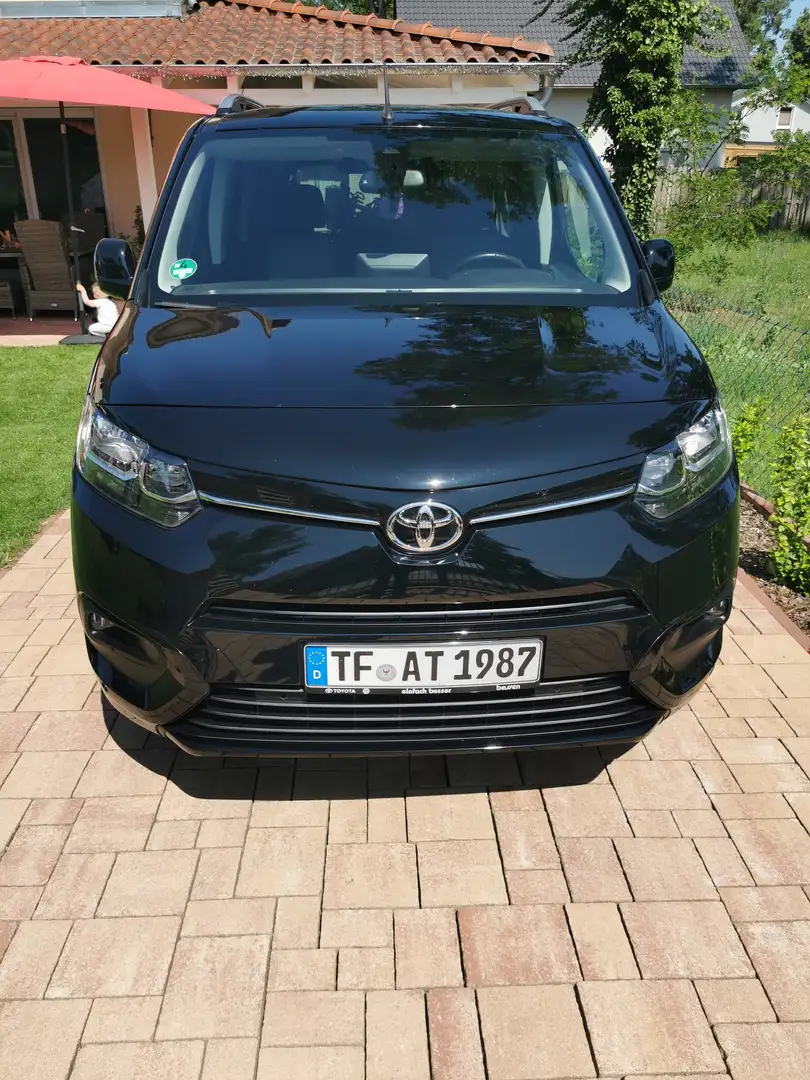 Toyota Proace City Verso 1.2 Turbo L1 Team Deutschland Schwarz - 1