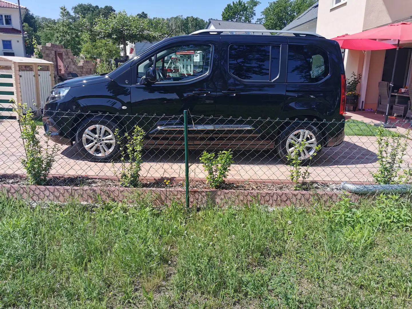 Toyota Proace City Verso 1.2 Turbo L1 Team Deutschland Schwarz - 2