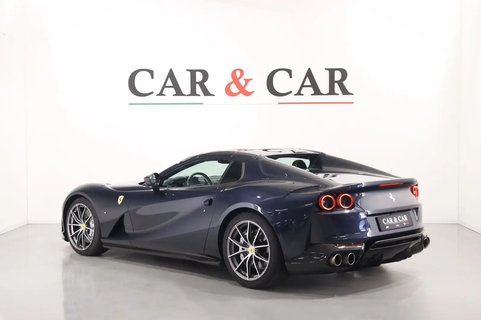 Ferrari 812 812 GTS - Full Carbonio Bleu - 2