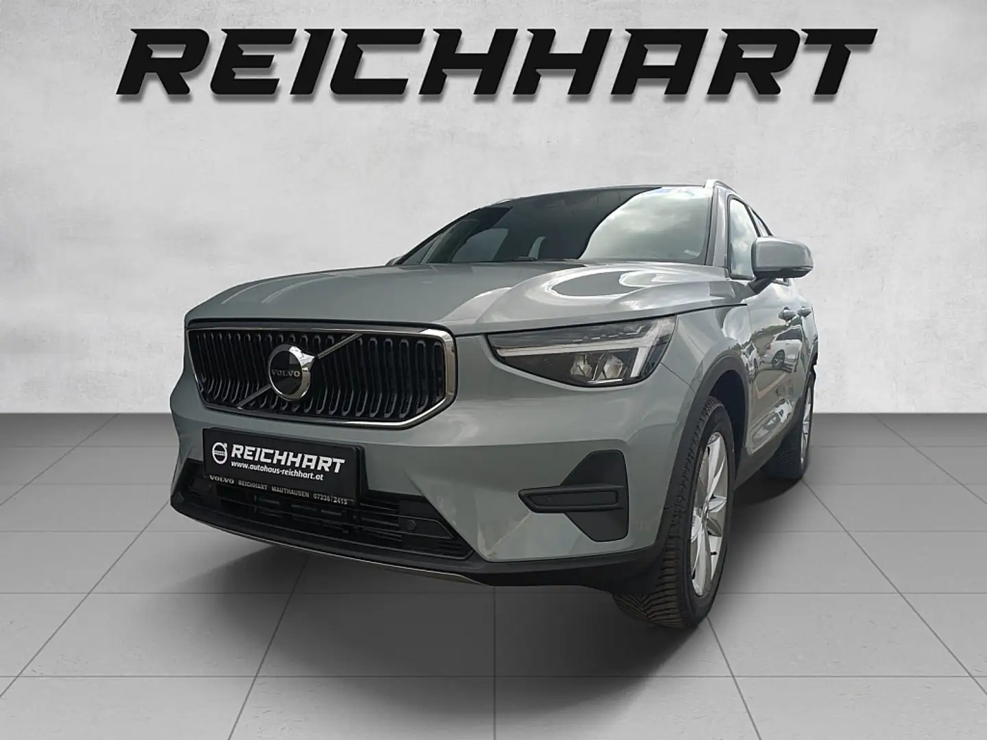 Volvo XC40 T2 Core Aut. Gris - 1