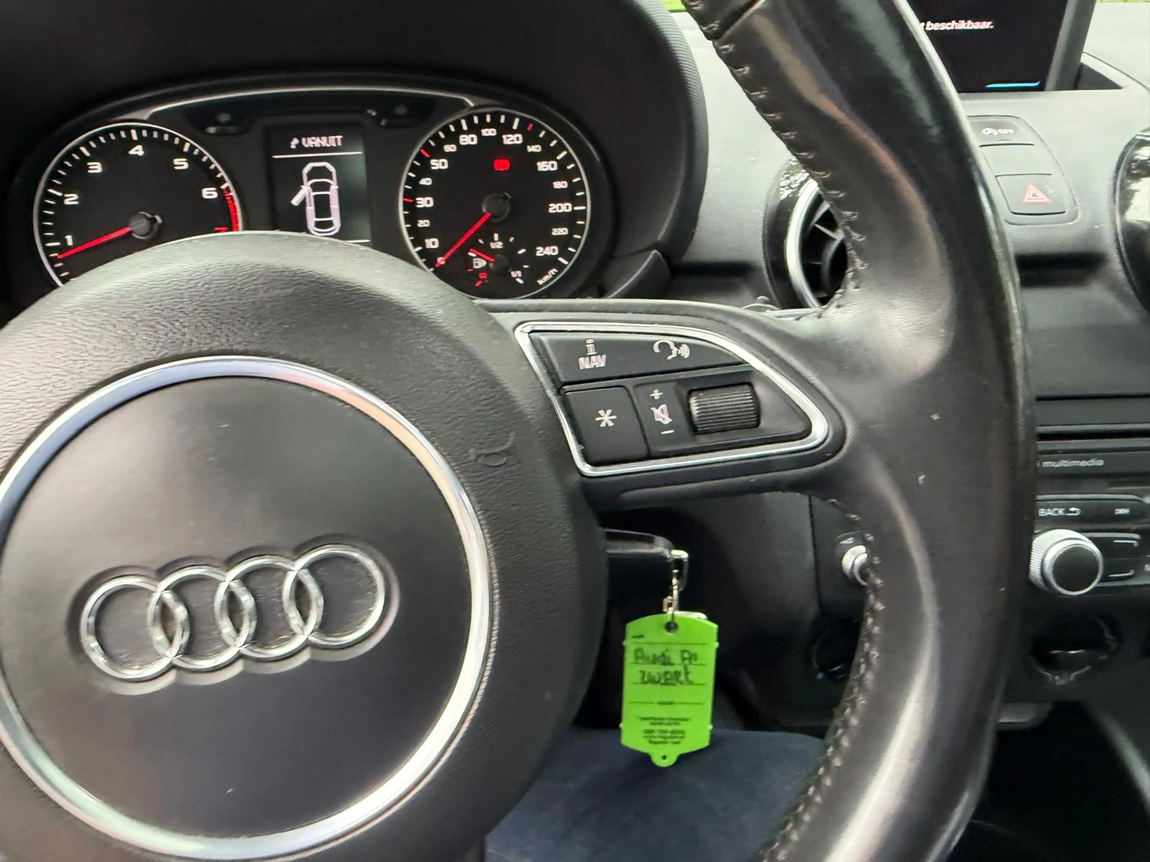 Audi A1 1.2 TFSI Pro Line S — photo 24