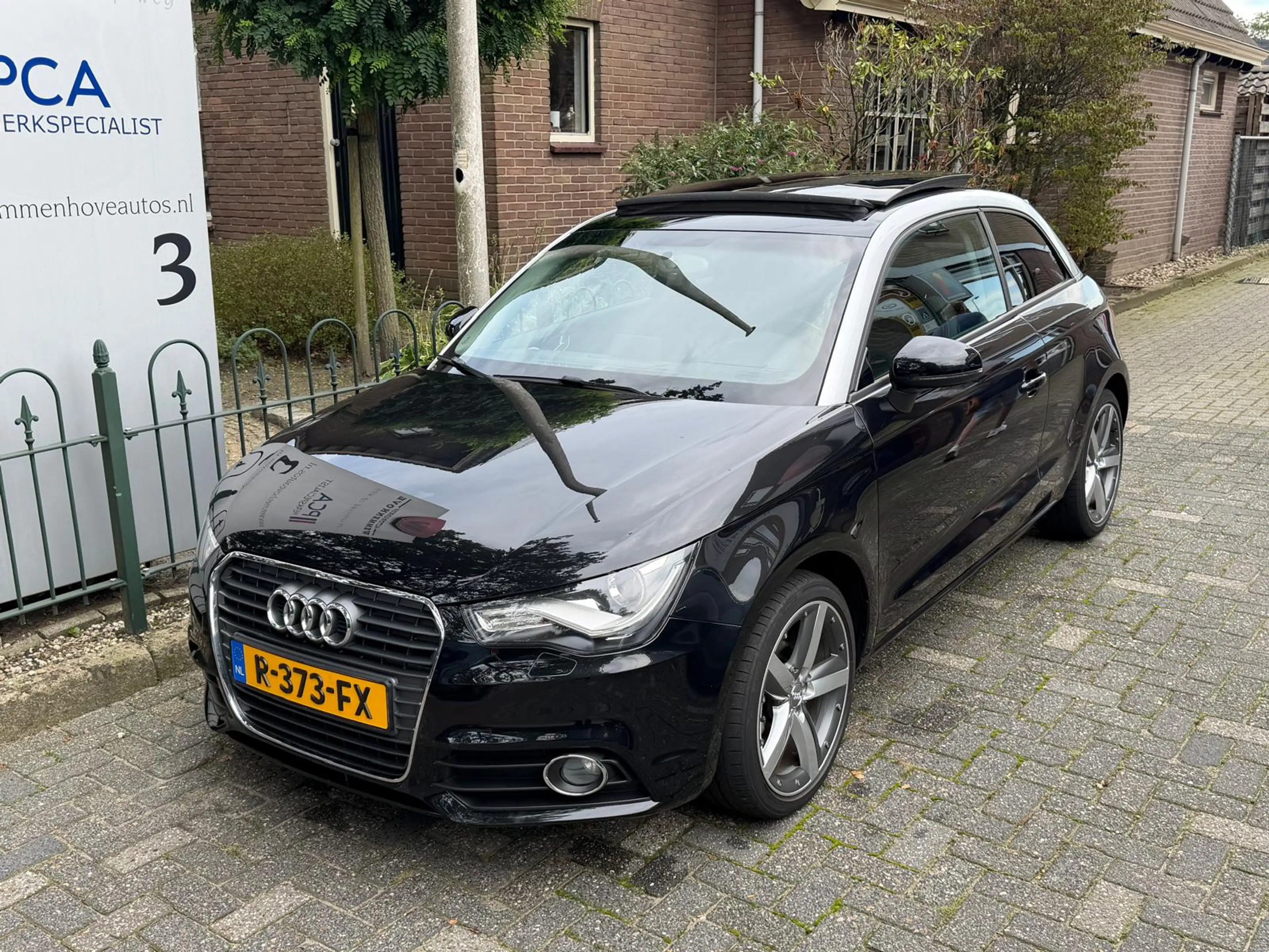 Audi A1 1.2 TFSI Pro Line S — photo 4