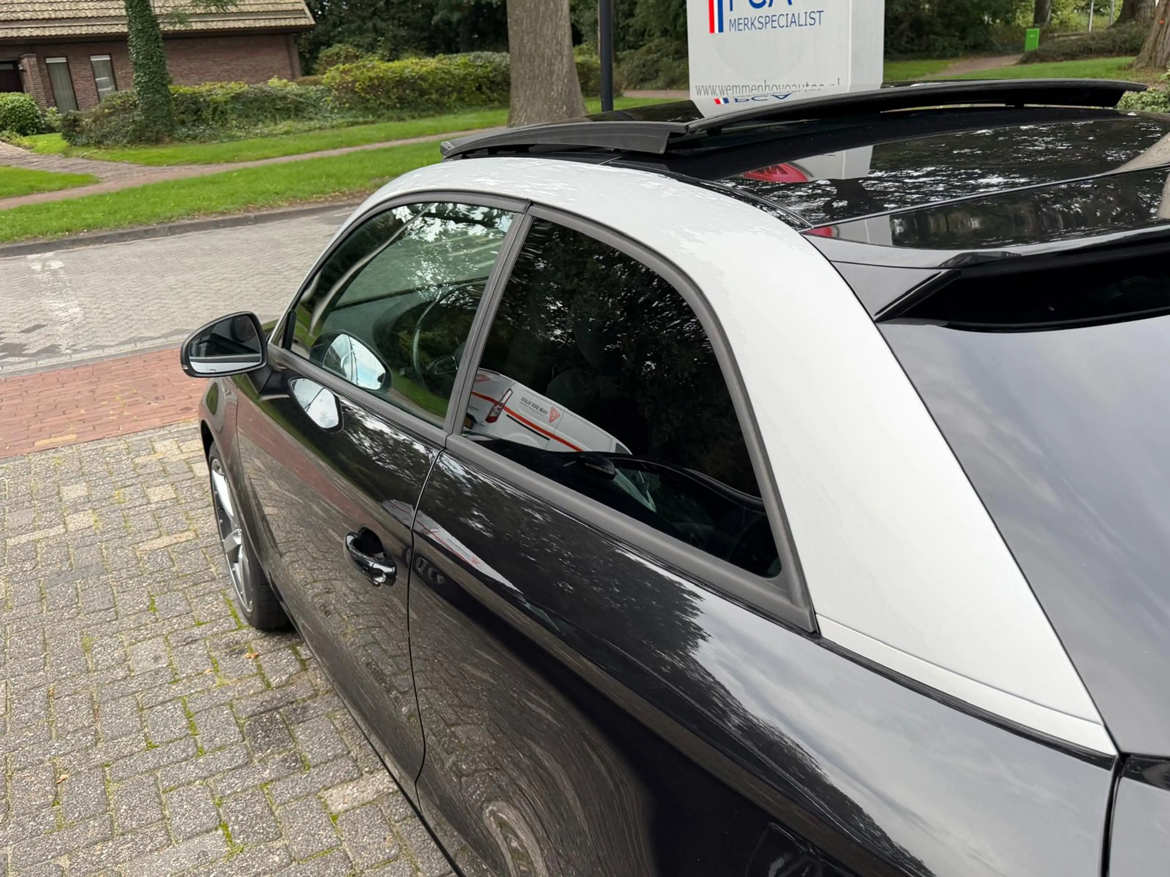 Audi A1 1.2 TFSI Pro Line S — photo 36