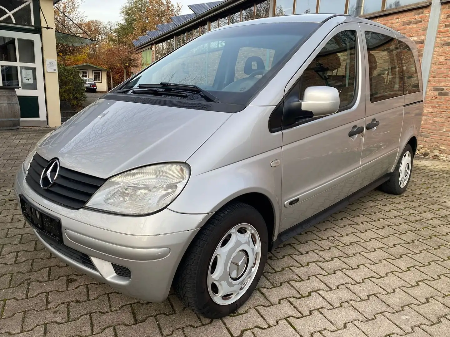 Mercedes-Benz Vaneo Basis 7 Sitzer Radio Klima Export Gewerbe Argent - 2