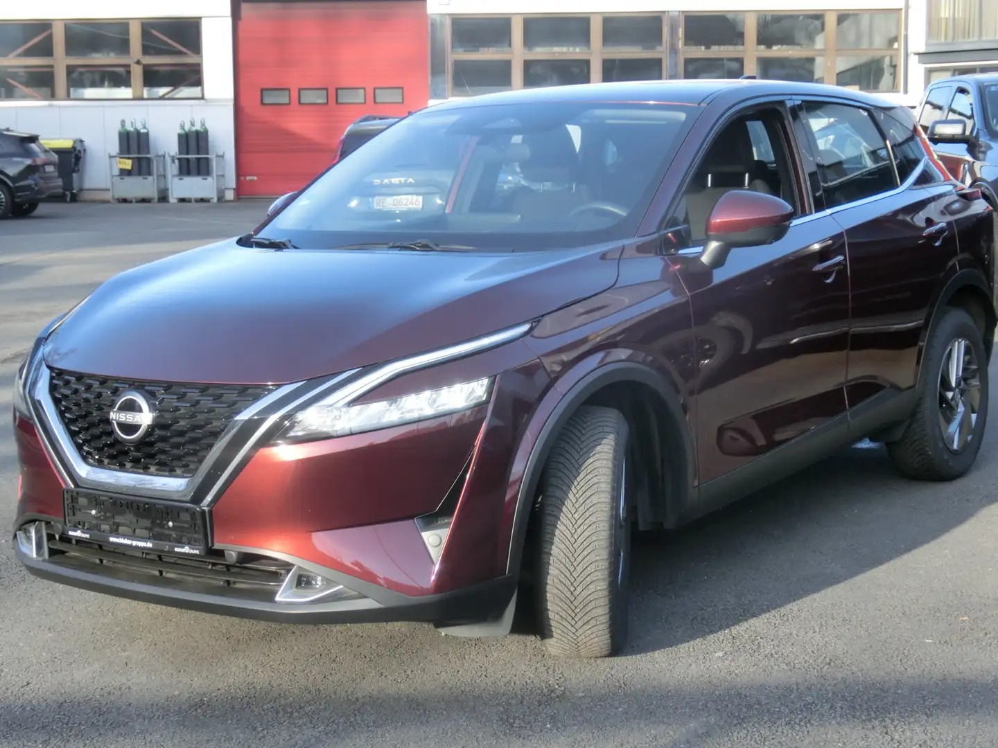 Nissan Qashqai 1.3 Hybrid autom/ Connect Navigation 360 Kamera Rot - 2
