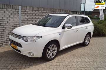 2.0 PHEV Instyle Org Ned Auto Leder Xenon Schuifda
