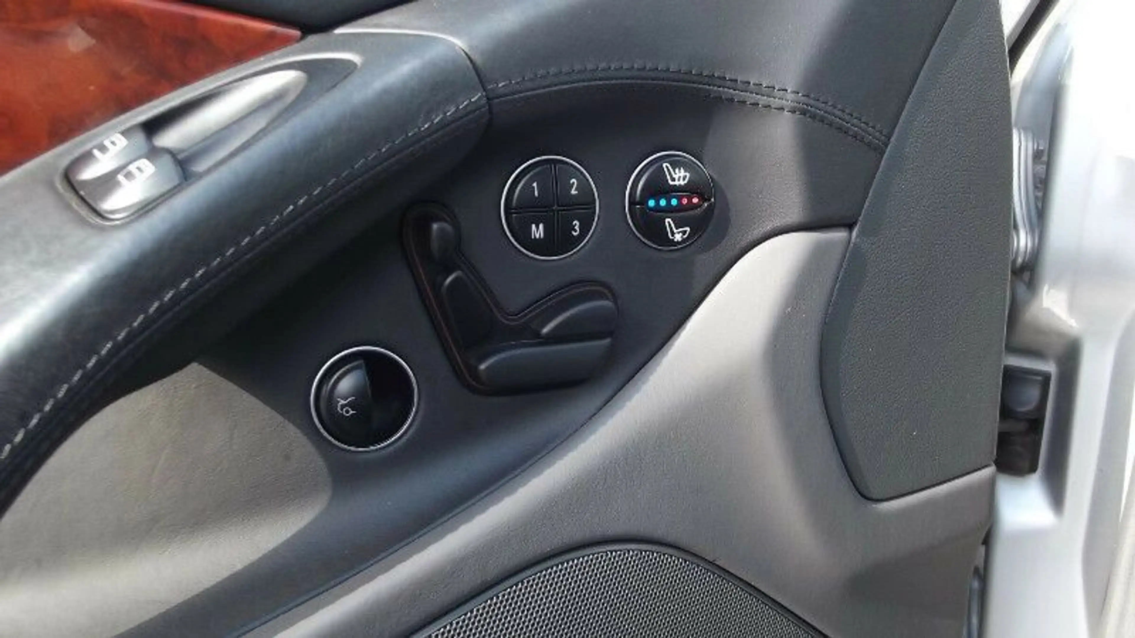 Mercedes-Benz SL 500 *erweiterte Volllederausstattung *Comand* — photo 9