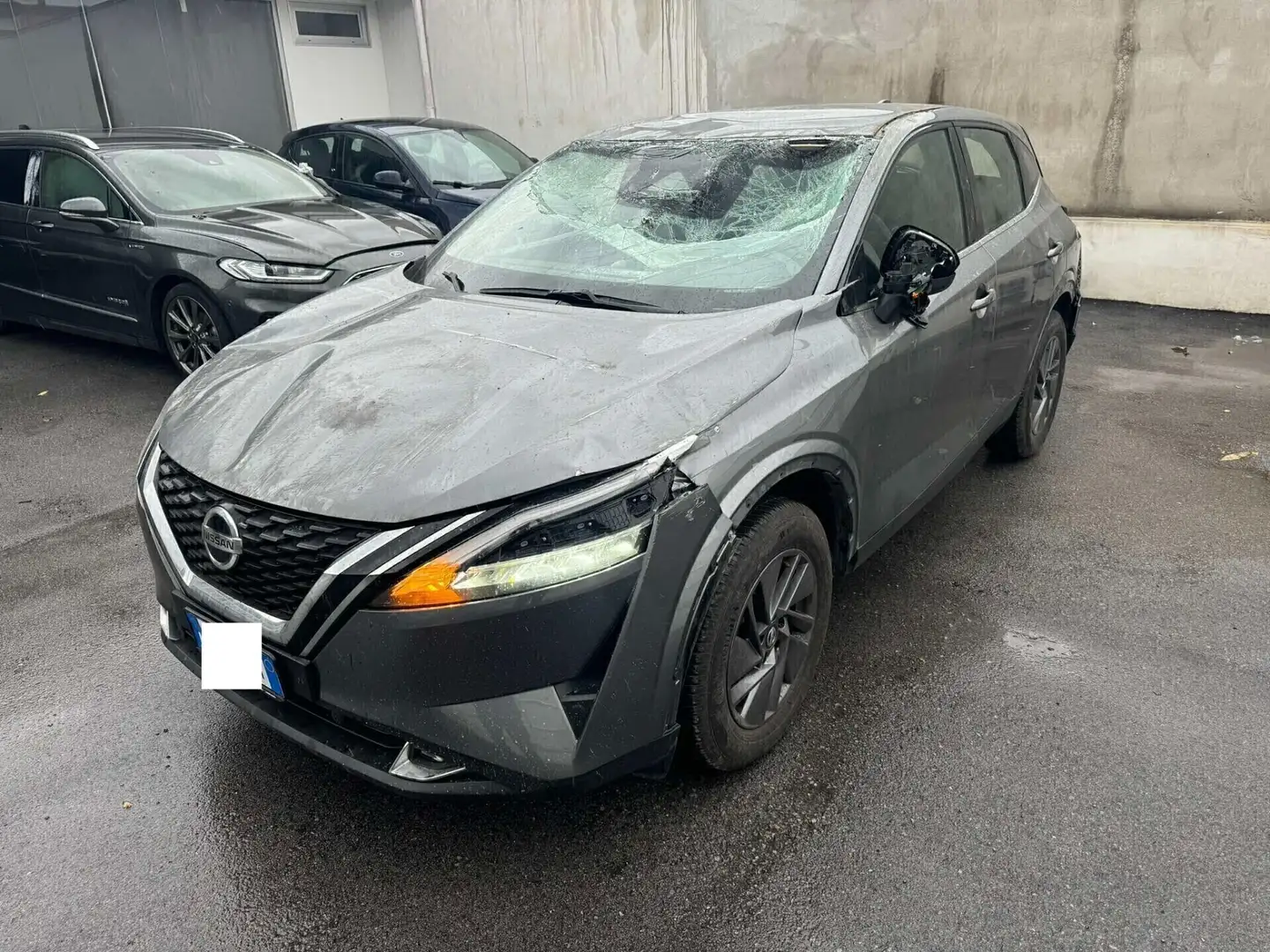 Nissan Qashqai MHEV 140 CV Tekna Gris - 1