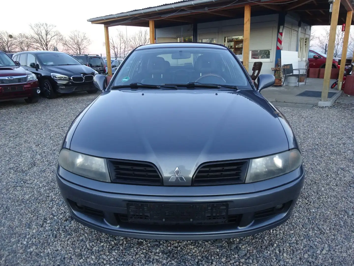 Mitsubishi Carisma 1,8 GDI Elegance Gris - 2