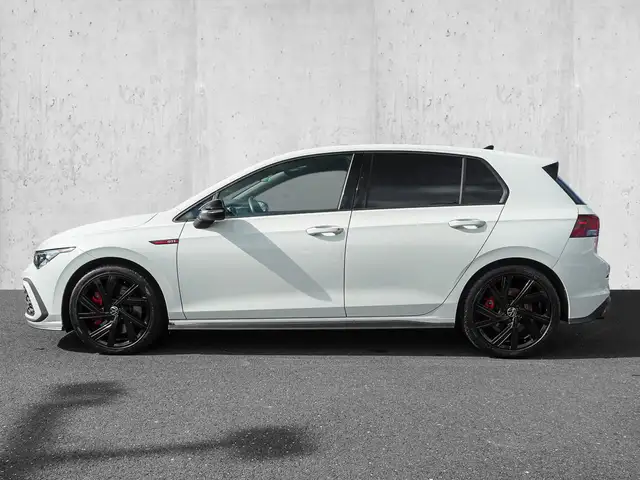 Volkswagen Golf view 5