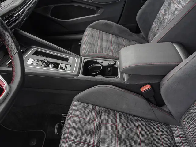 Volkswagen Golf view 15