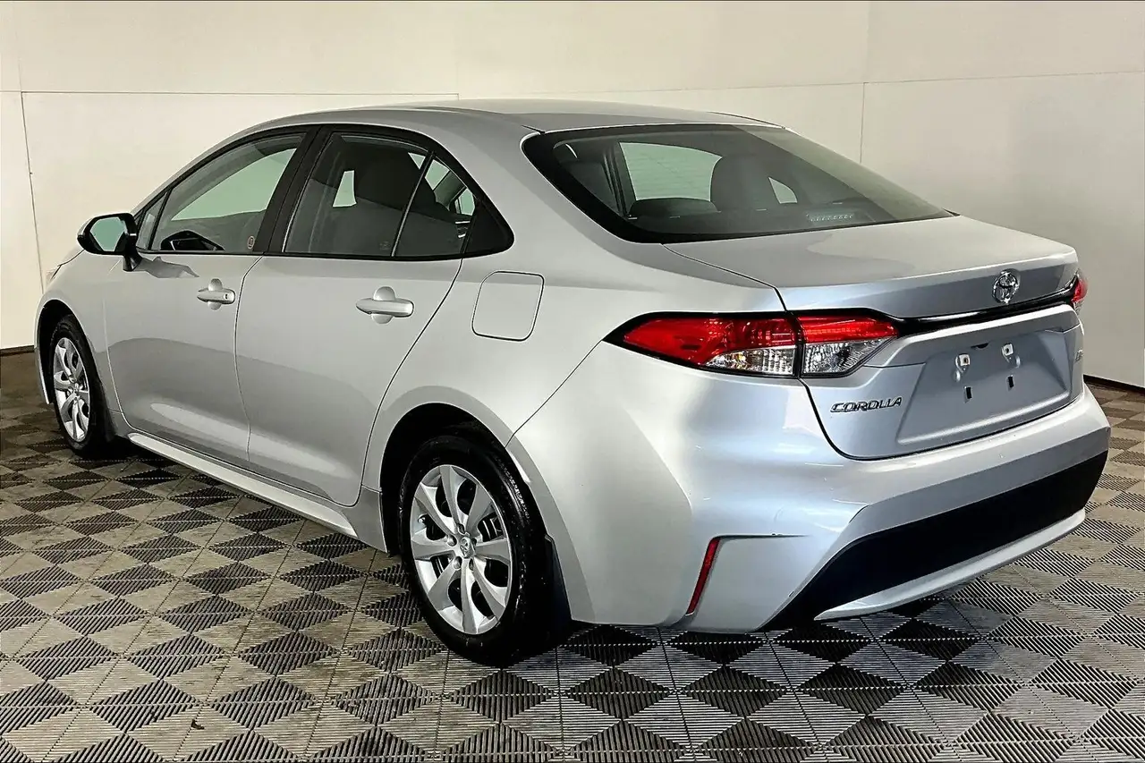Toyota Corolla снимка Toyota Corolla