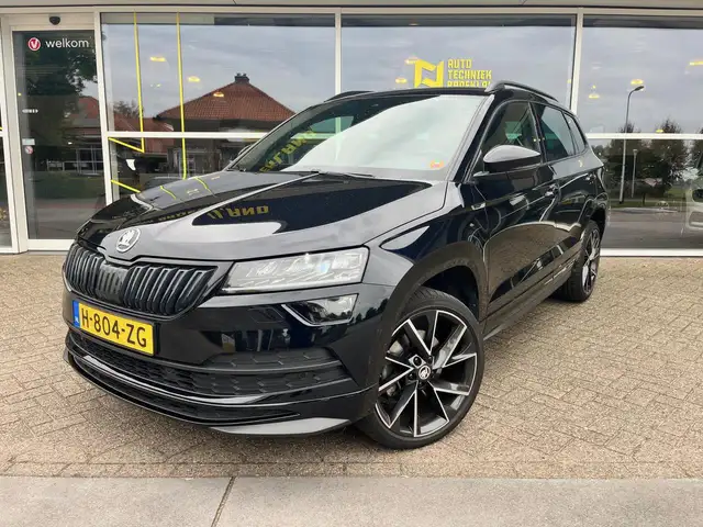 Skoda Karoq 1.5 TSI ACT SPORTLINE BUINESS CARPLAY|LED|TREKHAAK