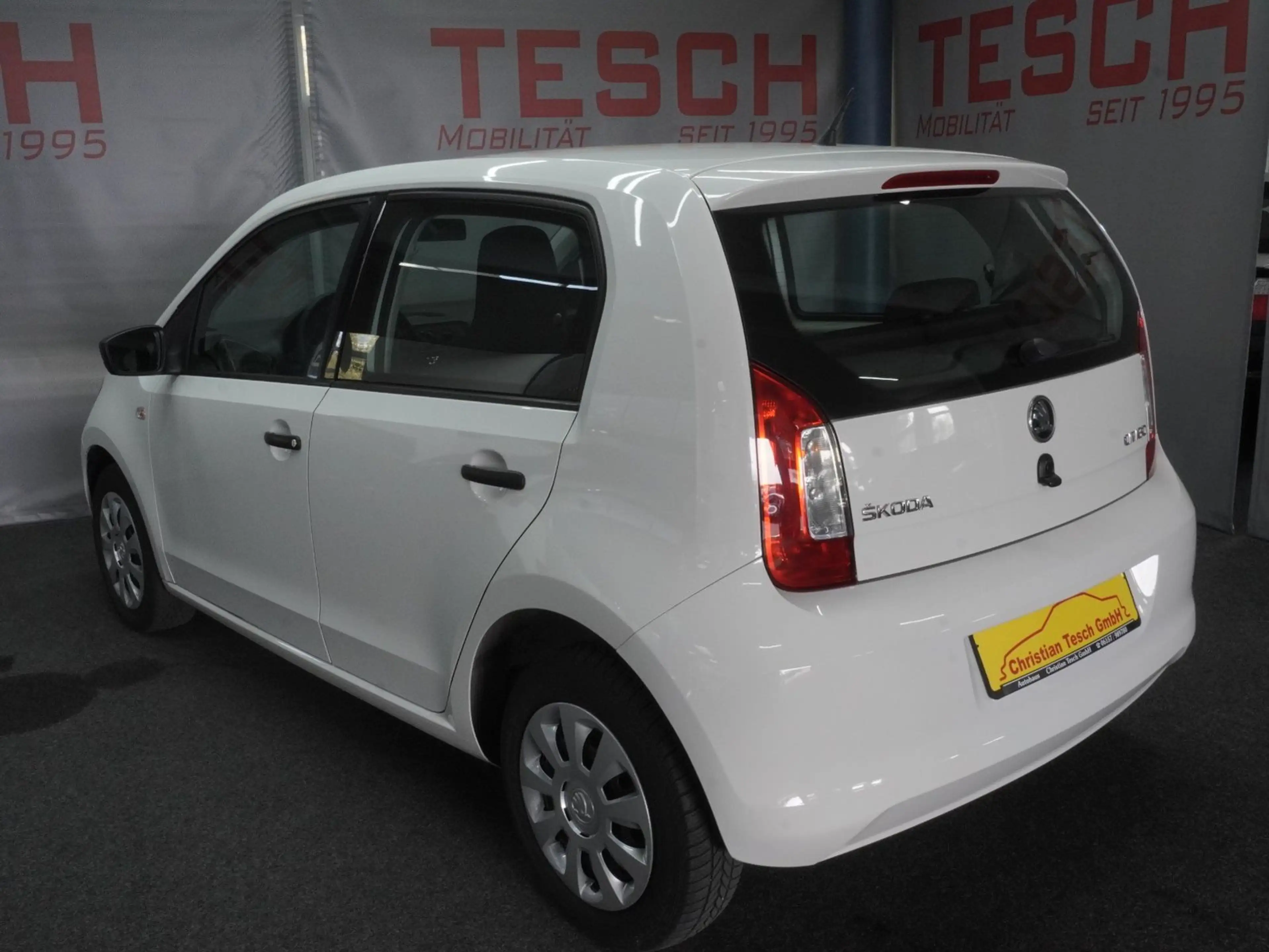 Skoda Citigo 1.0 Active | SITZHZG | KLIMA | TÜV NEU | — photo 8