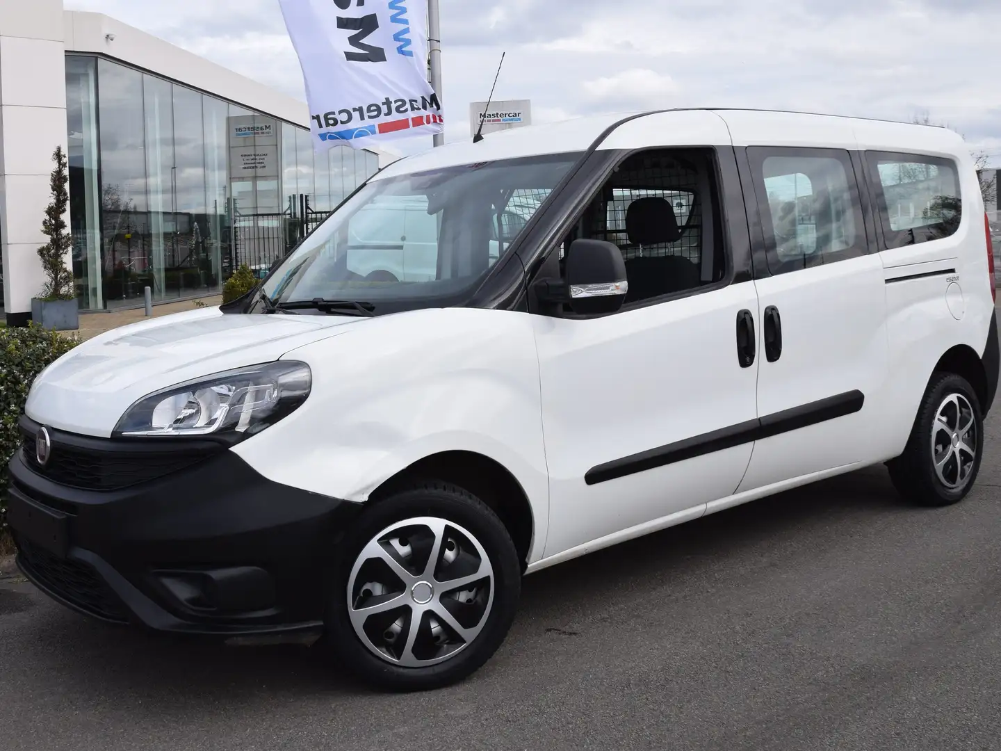 Fiat Doblo 1.4i Cargo Maxi Blanc - 1