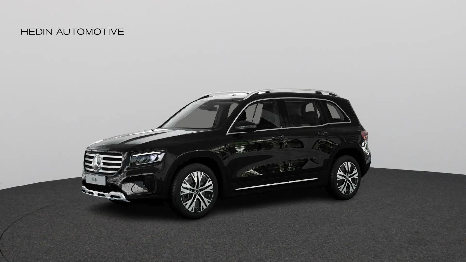 Mercedes-Benz GLB 220 4MATIC Luxury Line | 7 Zitter | Trekhaak | Smartph Zwart - 1