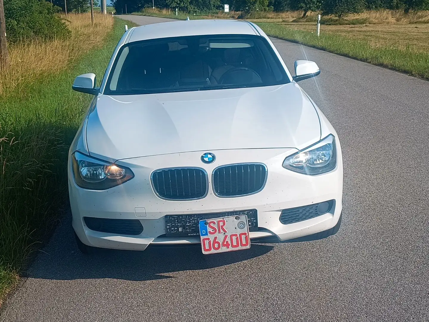 BMW 114 i  STEUERKETTE  REIFEN NEU Weiß - 2