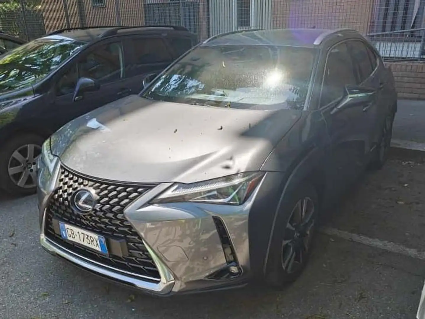 Lexus UX 200 UX 2019 250h 2.0 Premium 2wd cvt my20 Grigio - 1